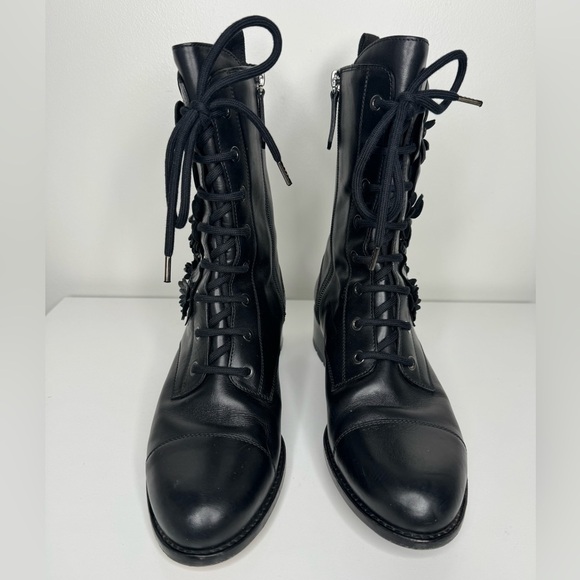 Valentino Garavani Leather Floral Print Combat Boots - A Perfect Fusion of Style - Picture 2 of 8